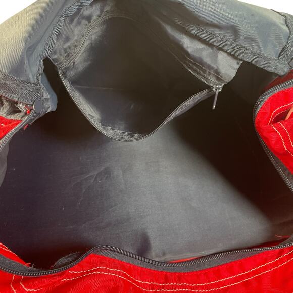 Vintage Tommy Hilfiger Duffle Bag Travel Gym Bag Large Spellout - Picture 12 of 16